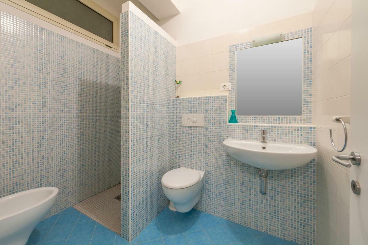 Condominio Res. Palace Bibione Buitenkant foto