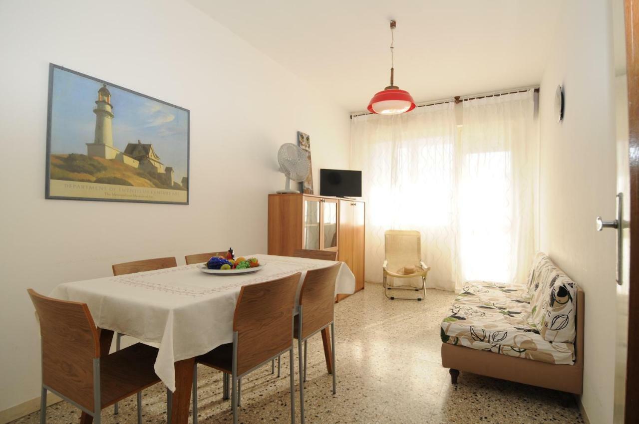 Condominio Res. Palace Bibione Buitenkant foto