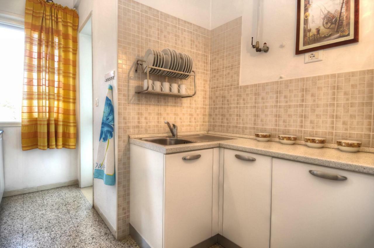 Condominio Res. Palace Bibione Buitenkant foto