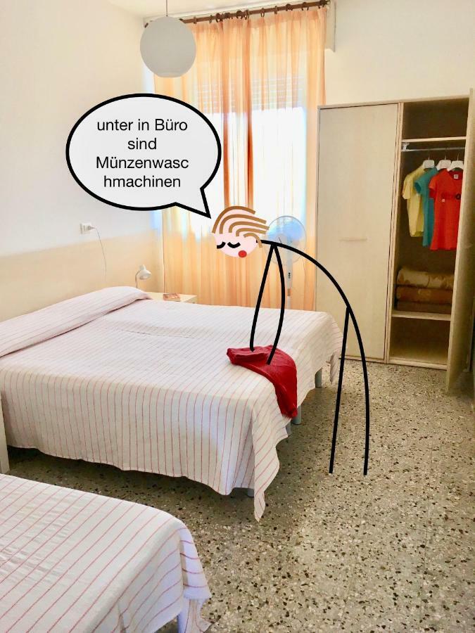 Condominio Res. Palace Bibione Buitenkant foto